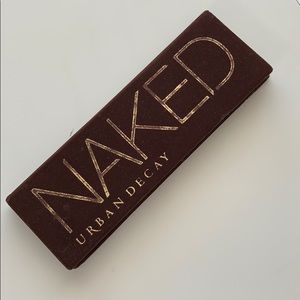 Urban Decay NAKED eyeshadow palette